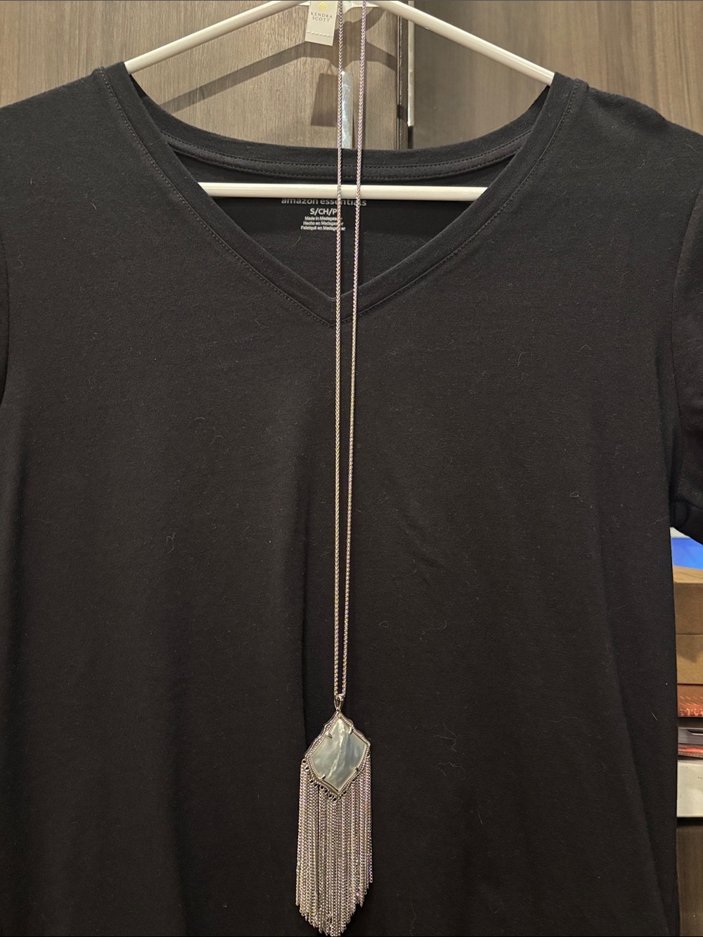Kendra Scott long Tassel Pendant Necklace